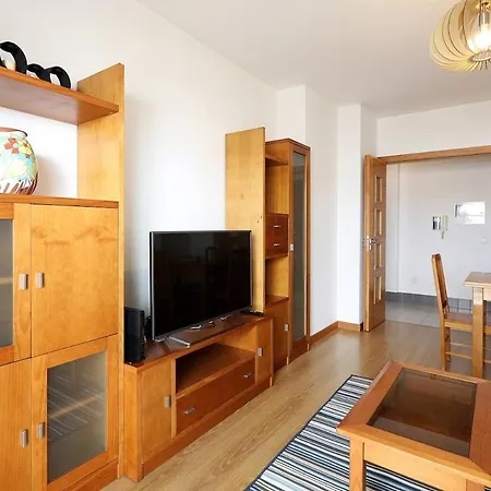 아파트 Hills And Waves